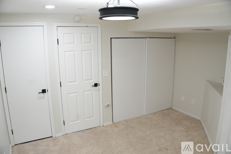 2607 East Nichols Circle 1 Townhouse for Rent - Photo gallery 3