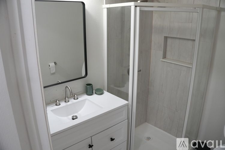 2607 East Nichols Circle 1 Townhouse for Rent - Photo gallery 5