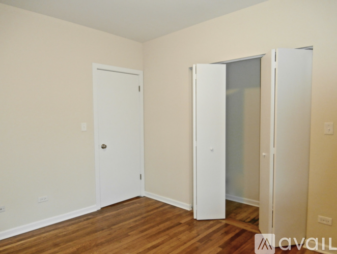 4746 N Sacramento Ave 1 Apartment for Rent - Photo gallery 4