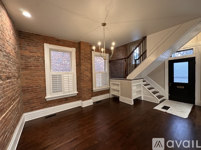 67 East Mithoff Street 2 Beds Single Family Home for Rent - Photo gallery 4