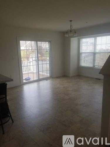 5095 Winthrop Avenue 3 Beds Apartment for Rent