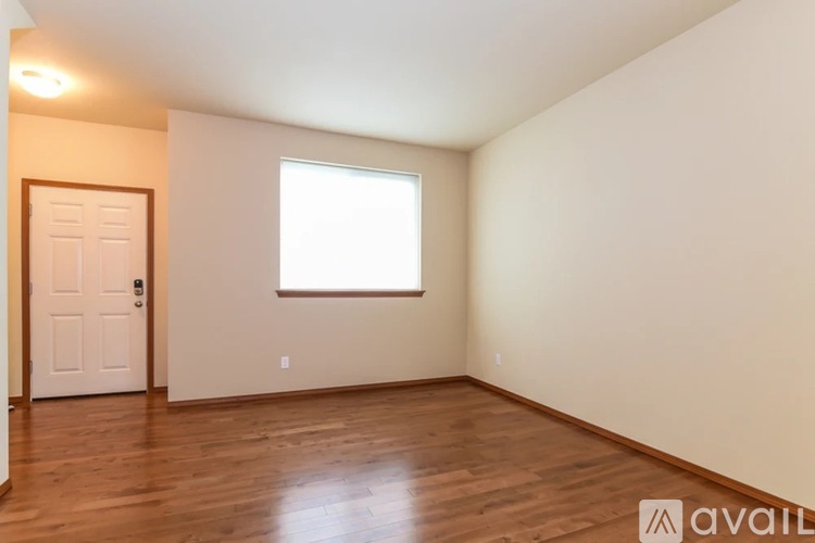 10646 Sewell Cir 3 Beds Single Family Home for Rent - Photo gallery 3