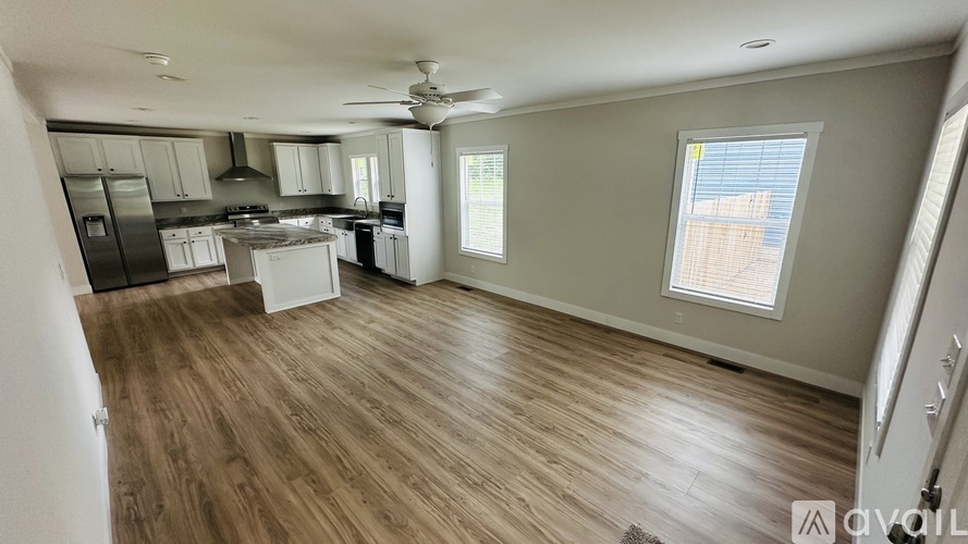 2131 N Royal St 3 Beds Single Family Home for Rent - Photo gallery 4