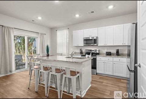 1530 Covewind 4 Beds Apartment for Rent