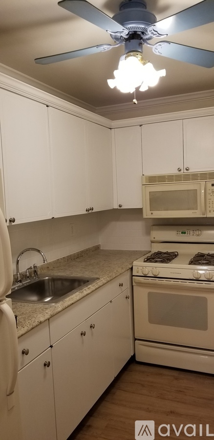 235 Henry Ave 1 Apartment for Rent - Photo gallery 2