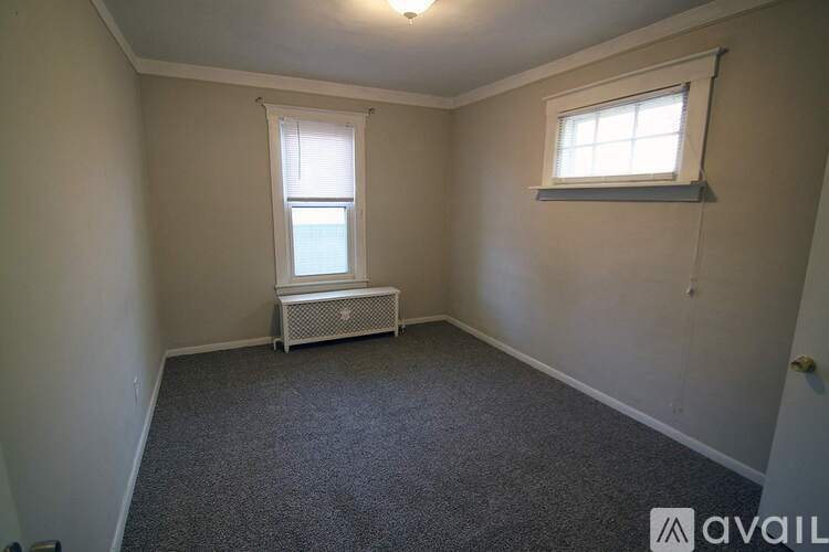 815 Batavia Avenue 3 Beds Apartment for Rent - Photo gallery 4