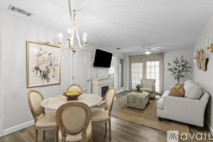 4506 South Oak Drive 2 Beds Condo for Rent - Photo gallery 2