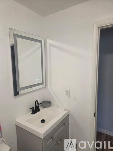 562 East 4500 South 2 Beds Apartment for Rent