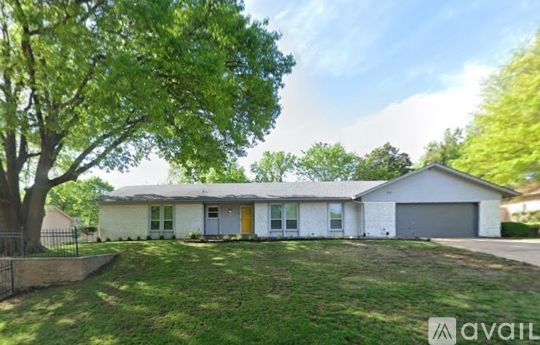 5732 East 65th Street 3 Beds Single Family Home for Rent - Photo gallery 1
