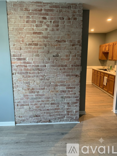 27 Maplewood St 1 Apartment for Rent - Photo gallery 3