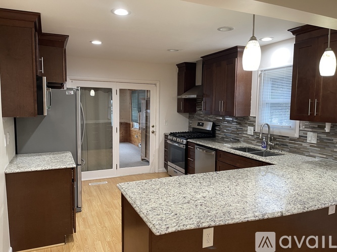 20 Morgan Way 4 Beds Single Family Home for Rent - Photo gallery 1