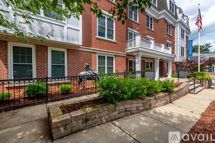 446 Belgrade Ave 1 Apartment for Rent - Photo gallery 3