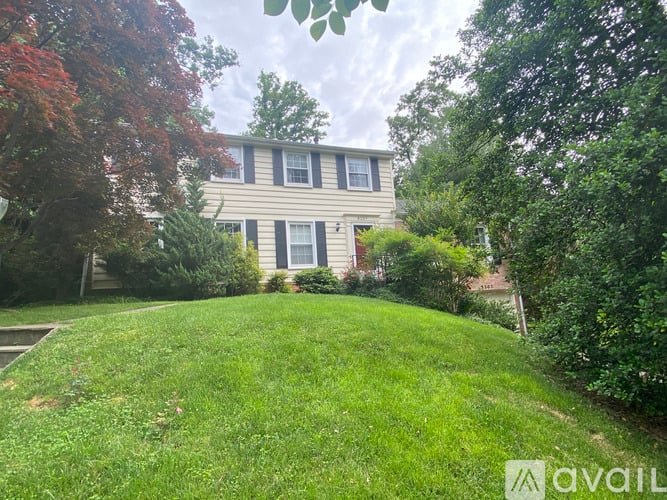 8207 Geneva Mason Road 5 Beds Apartment for Rent - Photo gallery 1