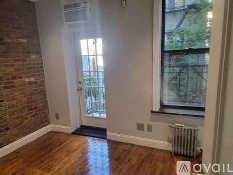 248 Mott St 1 Apartment for Rent