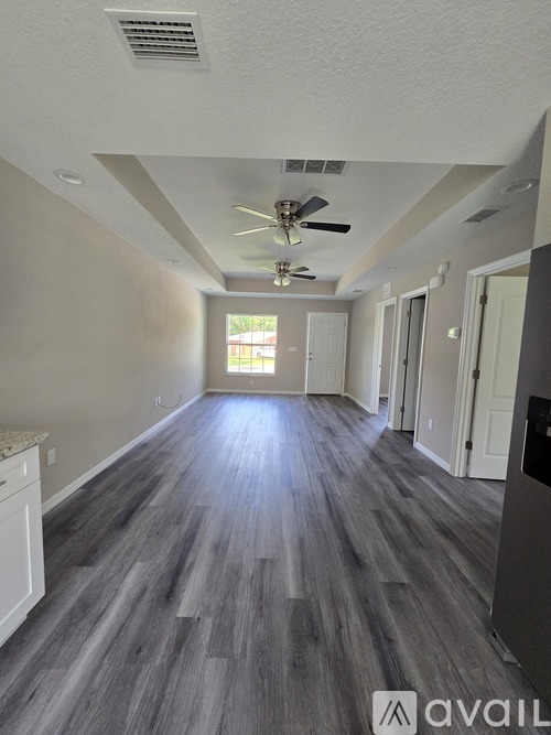 9398 North Travis Drive 2 Beds Single Family Home for Rent - Photo gallery 3