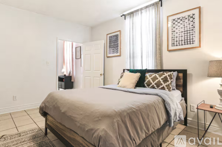 1522 N Roman St 1 Single Family Home for Rent - Photo gallery 2