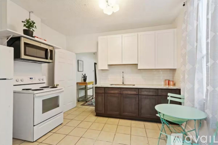 1522 N Roman St 1 Single Family Home for Rent - Photo gallery 5