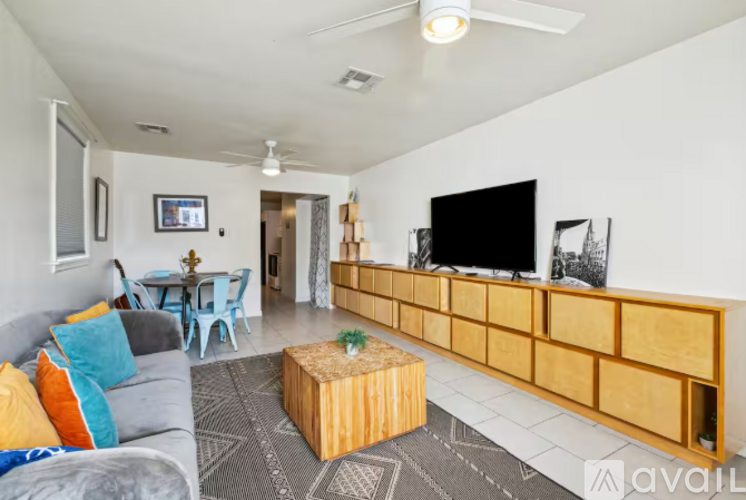 1460 N Roman St 2 Beds Single Family Home for Rent - Photo gallery 2