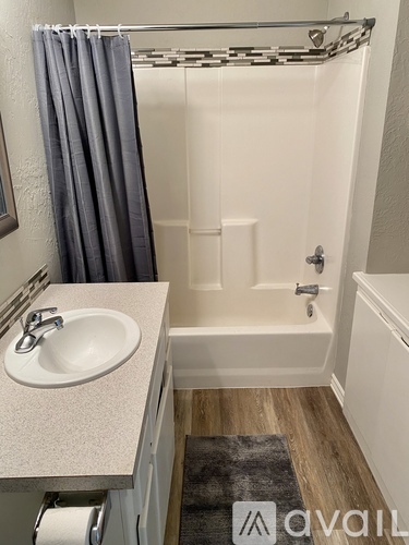 2475 Boardwalk Street 2 Beds Apartment for Rent - Photo gallery 2