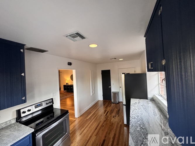 1721 East Waverly Street 2 Beds Single Family Home for Rent - Photo gallery 1