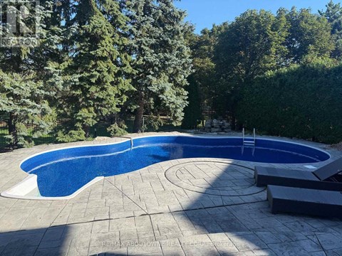 1487 THE LINKS DRIVE 4 Beds Apartment for Rent