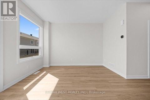 797 UTOPIE PRIVATE 2 Beds Apartment for Rent