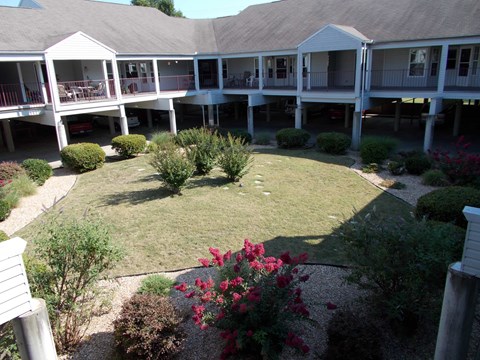 550 East 4Th Street 1-2 Beds Apartment for Rent