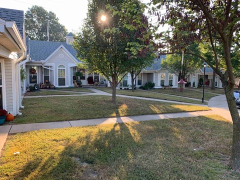 303 Robinson Avenue 1 Apartment for Rent