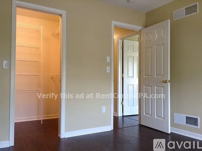 2056 Deer Run Drive 3 Beds Townhouse for Rent - Photo gallery 5