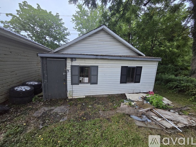 329 11th Street 3 Beds Single Family Home for Rent - Photo gallery 5