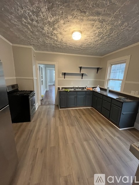 Westford Avenue 2 Beds Apartment for Rent