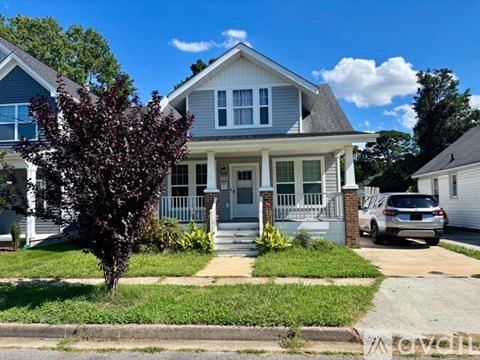 9288 Buckman Avenue 4 Beds Apartment for Rent