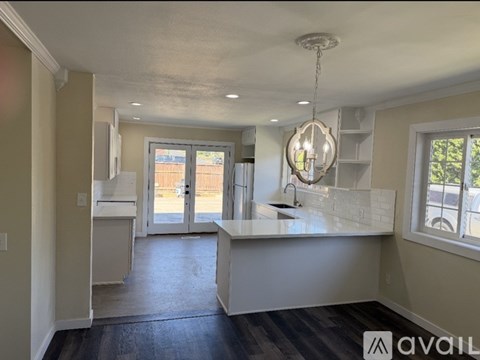 2902 W Arlington St 3 Beds Apartment for Rent