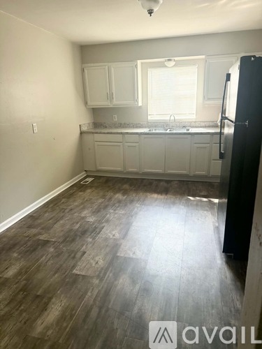 228 72nd St N 3 Beds Single Family Home for Rent - Photo gallery 2