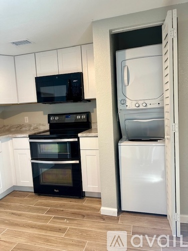 1051 Forrest Nelson Blvd 2 Beds Condo for Rent - Photo gallery 3