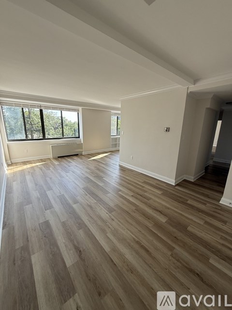 4390 Lorcom Lane 2 Beds Apartment for Rent