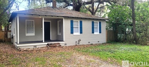 3032 Myra St 3 Beds Apartment for Rent