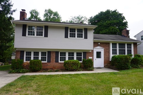 239 E Timonium Rd 4 Beds Apartment for Rent