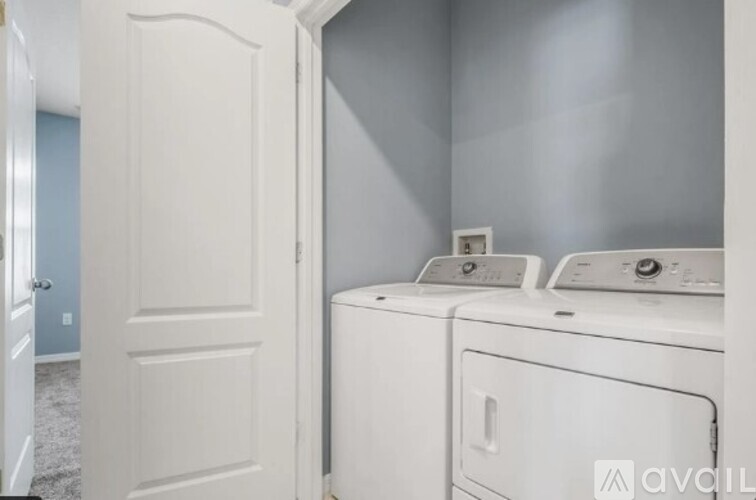 345 Corso Loop 4 Beds Single Family Home for Rent - Photo gallery 3