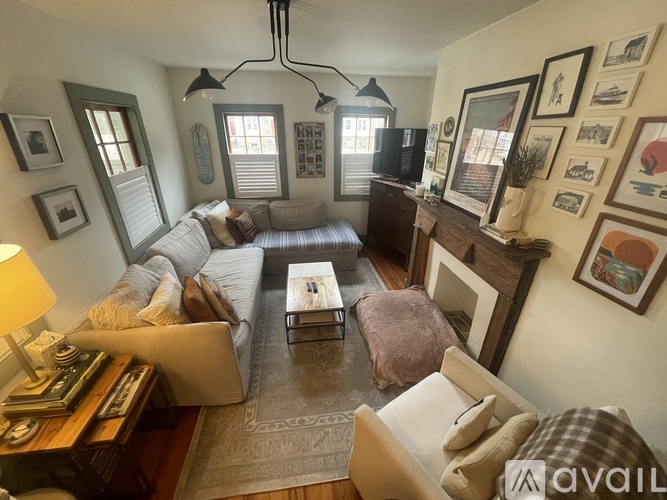 113 Line Street 2 Beds Single Family Home for Rent - Photo gallery 2
