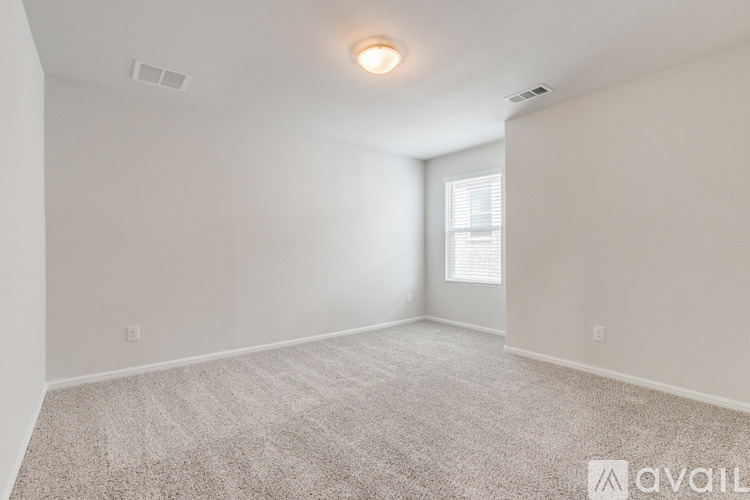 728 Amenduni Lane 4 Beds Single Family Home for Rent - Photo gallery 4
