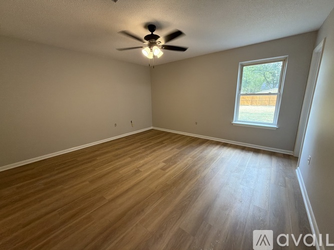 2 Hawthorne Drive 3 Beds Single Family Home for Rent - Photo gallery 5