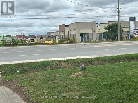 11850 AIRPORT ROAD 3 Beds Apartment for Rent