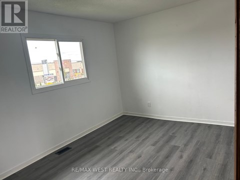 11850 AIRPORT ROAD 3 Beds Apartment for Rent
