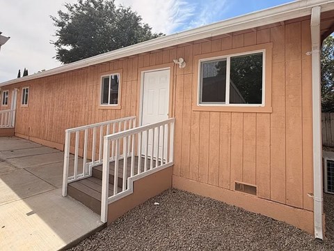 4 Covington Drive 1 Apartment for Rent