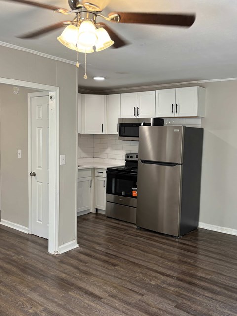 120 2Nd Street 1-2 Beds Apartment for Rent