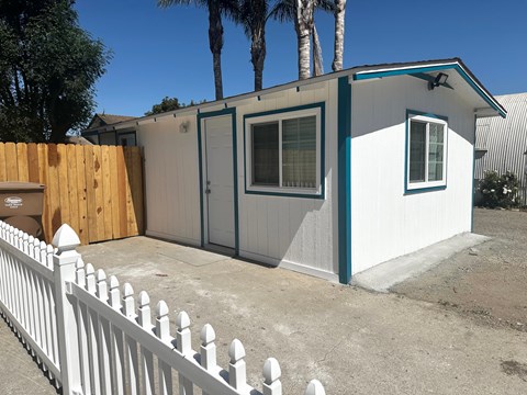 2263 E. Los Angeles Ave. Studio Apartment for Rent