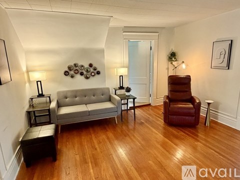 Source URL: https://prod-avail.s3.amazonaws.com/public_images/43119931/listing/IMG_0278.jpeg