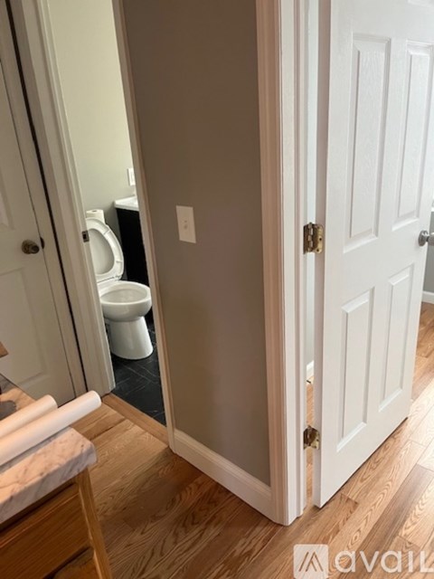 Source URL: https://prod-avail.s3.amazonaws.com/public_images/38660402/listing/IMG_8647.jpg
