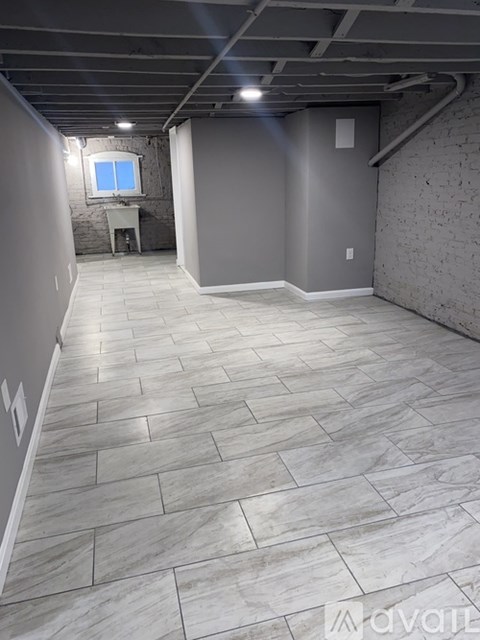 Source URL: https://prod-avail.s3.amazonaws.com/public_images/42998863/listing/IMG_9434.jpg
